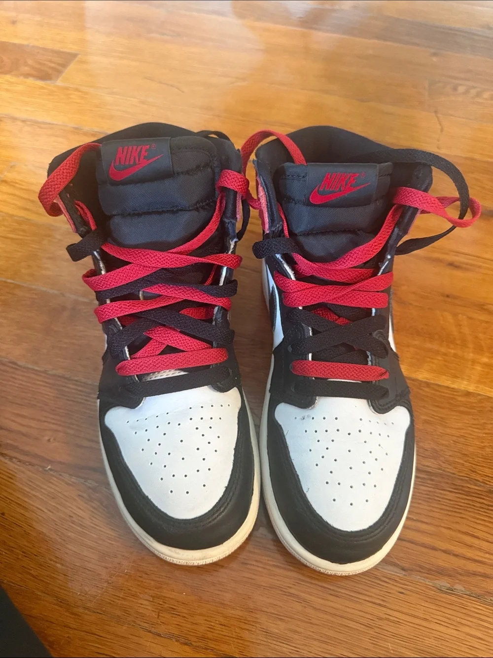 Nike Air Jordan 1 Retro Sky High - Red, White and Black